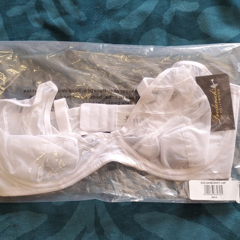 Frederick's of Hollywood Bra